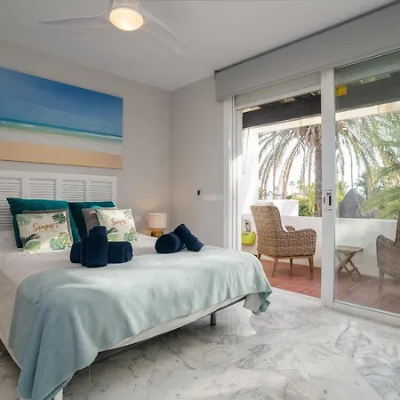 Townhouse Beachfront In Costalita