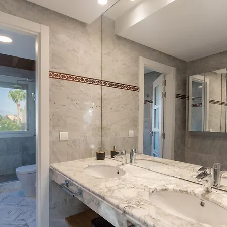 Townhouse Beachfront In Costalita * Estepona