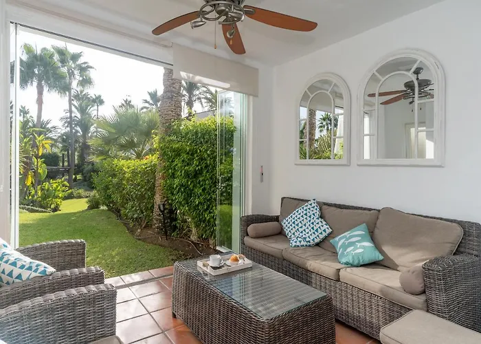 Townhouse Beachfront In Costalita Feriehus