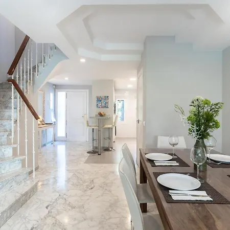 Townhouse Beachfront In Costalita בית נופש