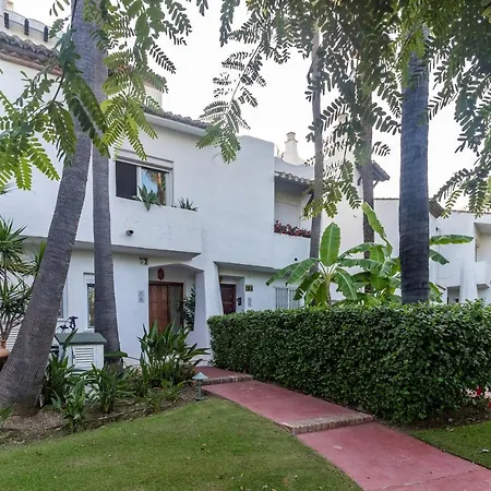 Townhouse Beachfront In Costalita *