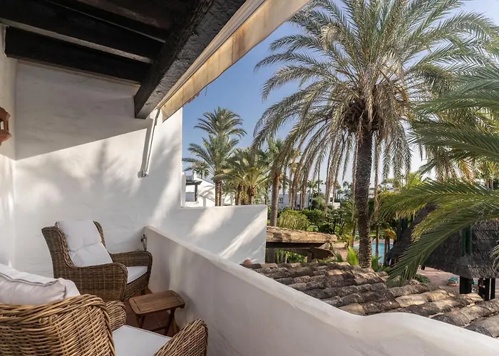 Townhouse Beachfront In Costalita